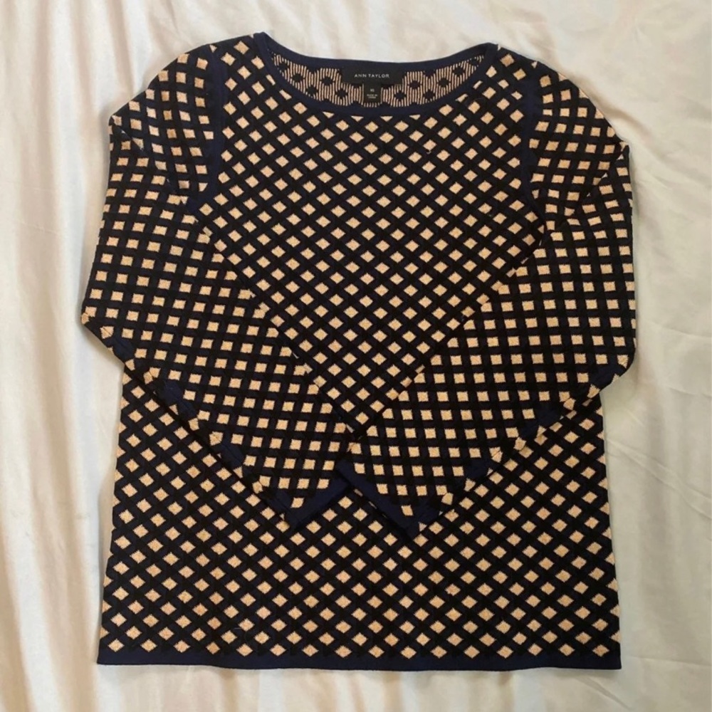 Ann Taylor Sweater Size XS